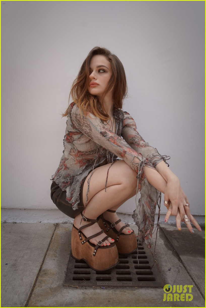 abigail fu recommends Joey King Feet