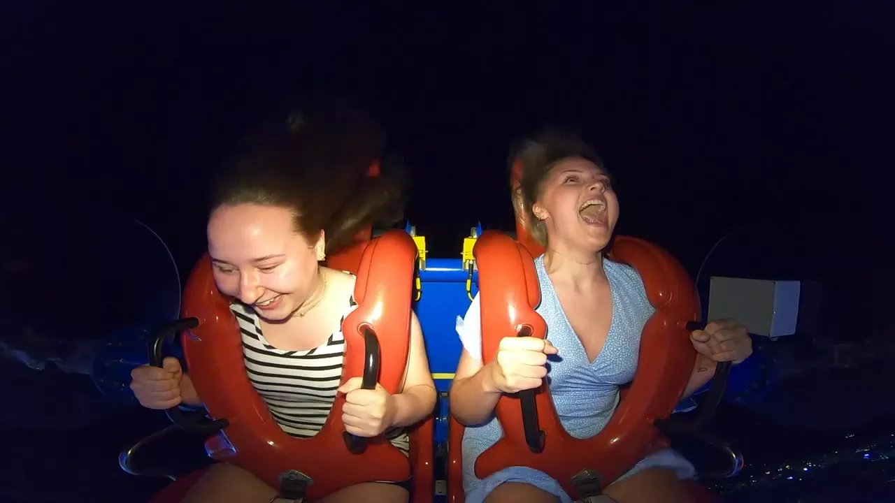 alisa lindsay add tit pops out on ride photo