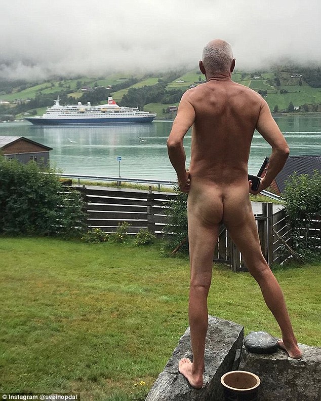 chris fo recommends Naked Men In Norway