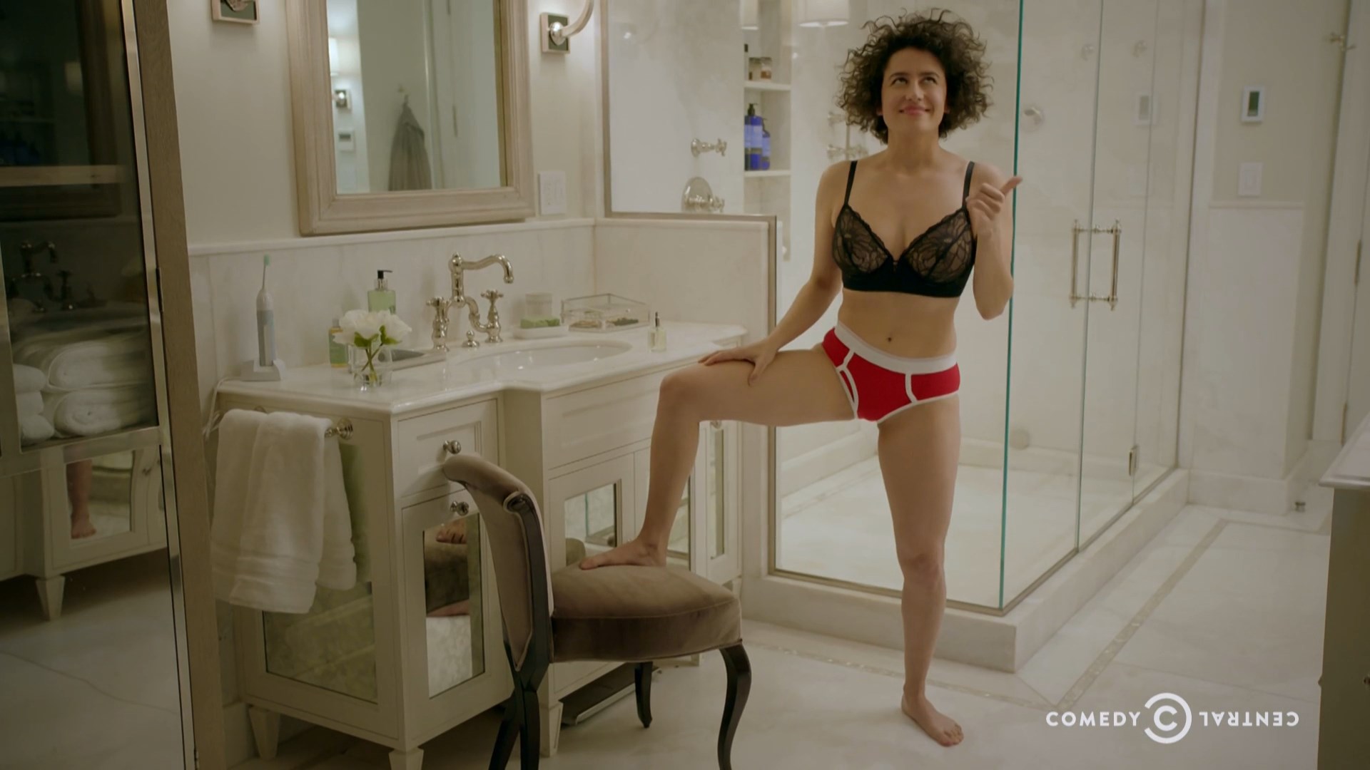 bob noyes recommends Ilana Glazer Nude