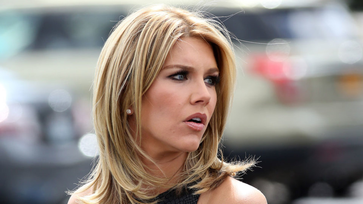 burcu aydogan recommends charissa thompson butt pic