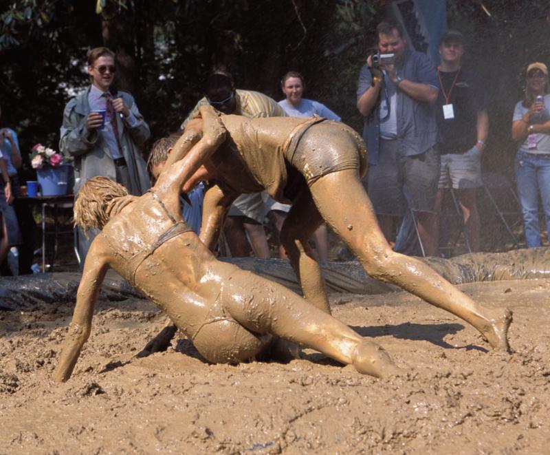 deborah kunzie add mud fight nude photo