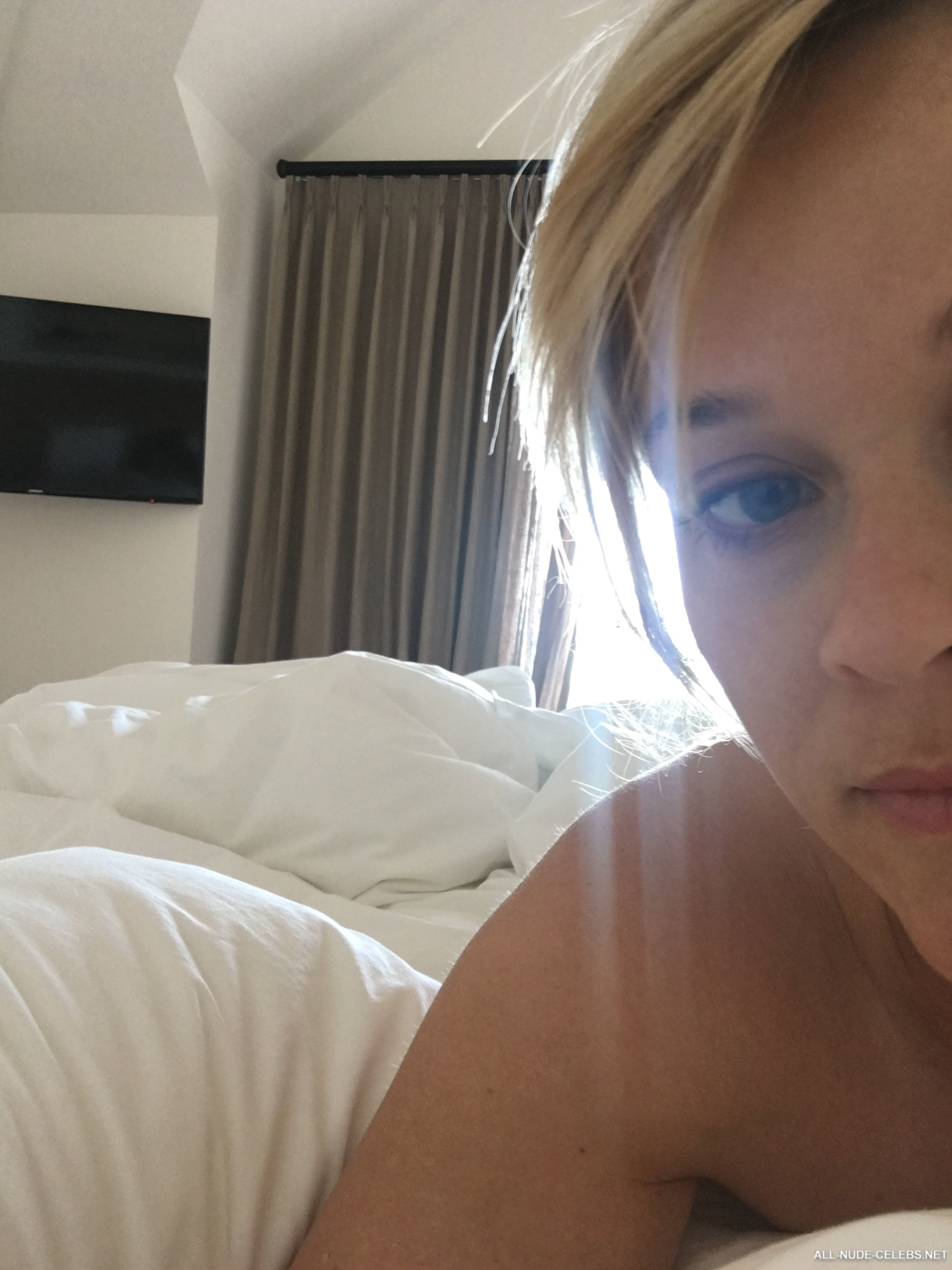 darlene chisholm add nude pictures of reese witherspoon photo