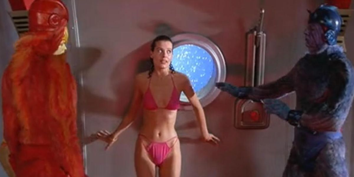 darlene hoover recommends Geena Davis In A Bikini