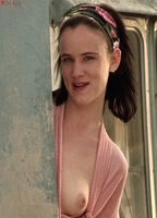 desiree mcclain recommends juliette lewis nude photos pic