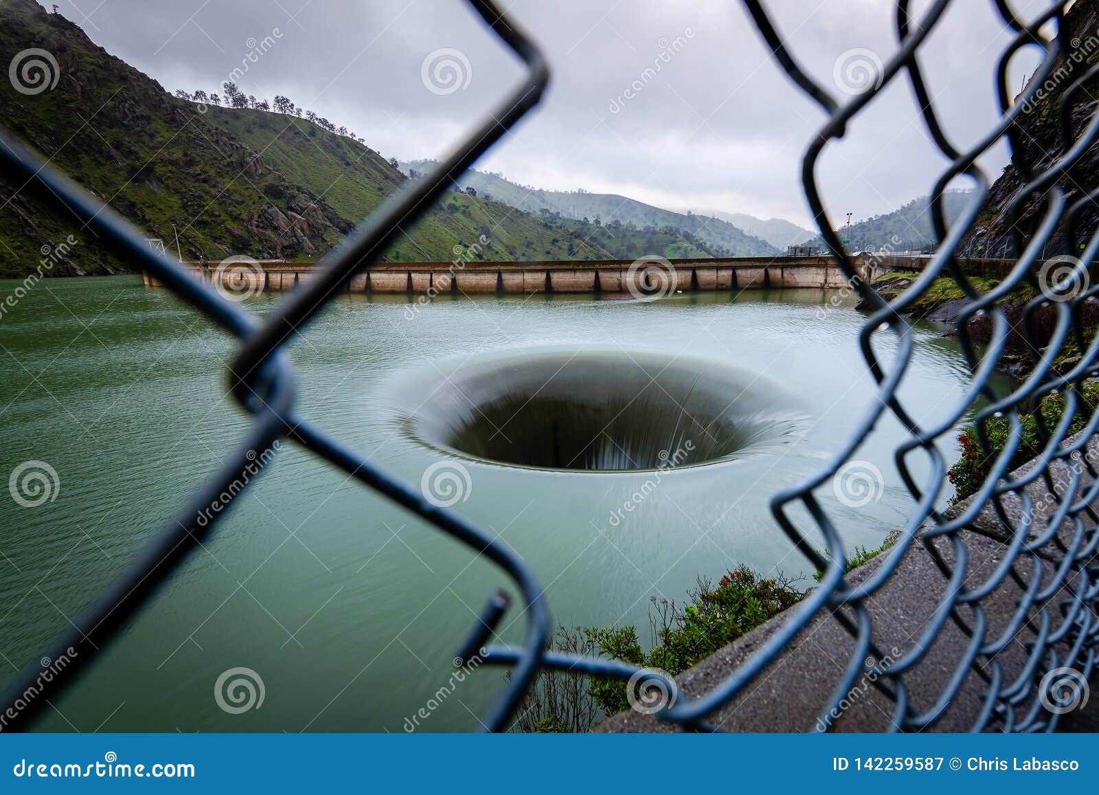 amin momtahan recommends Glory Hole Asian