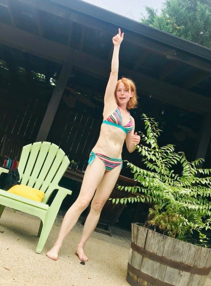 alicia witt bikini