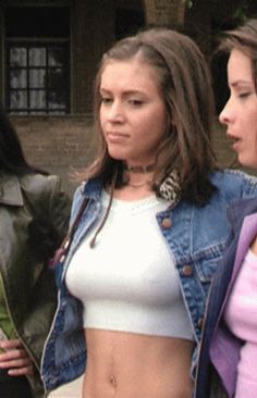 cheryl bassler add photo alyssa milano nipple