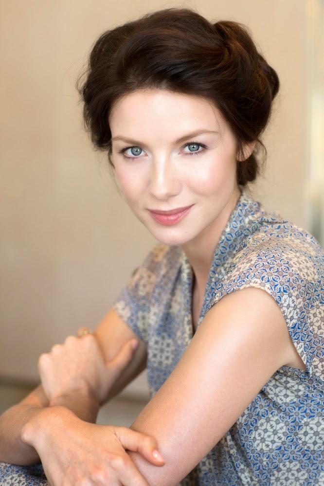 Caitriona Balfe Boobs gif datawav