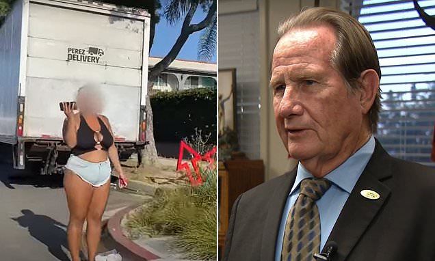 brian s hall recommends nearly naked prostitutes prowl streets pic