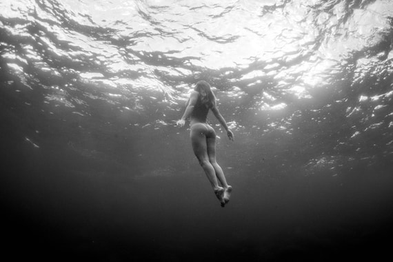 charlotte storer recommends Nude Underwater