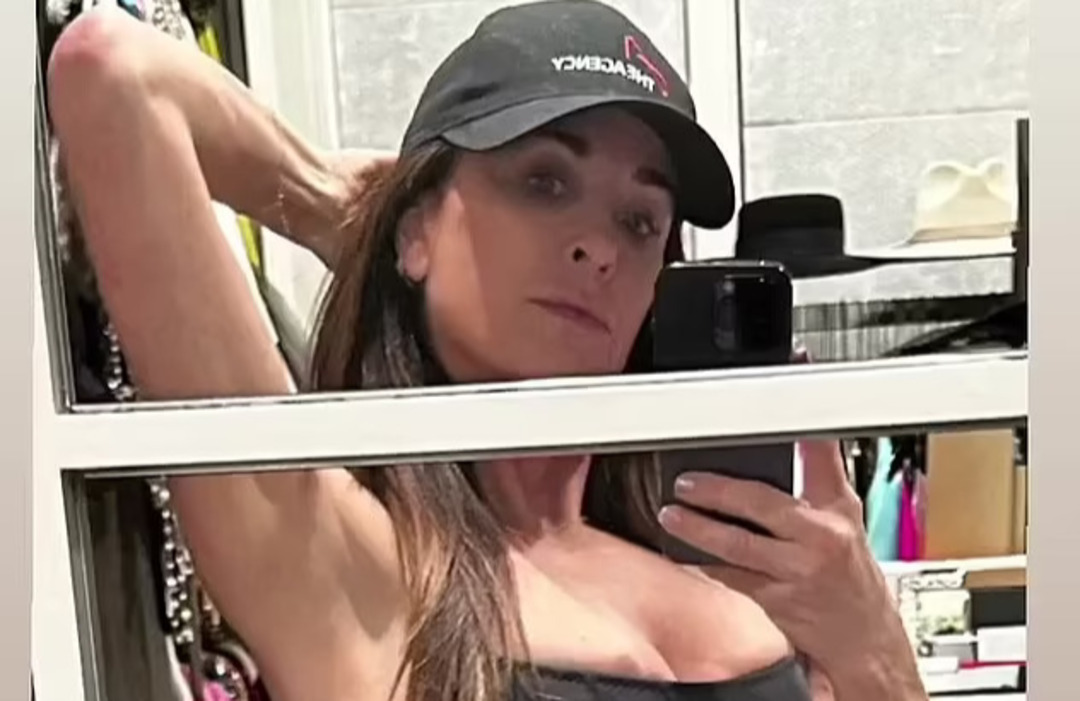 andra love recommends kyle richards nude pic