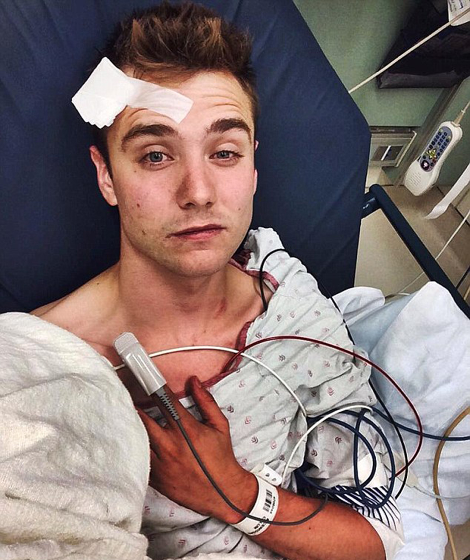 cole weinberger add gay hospital porn photo