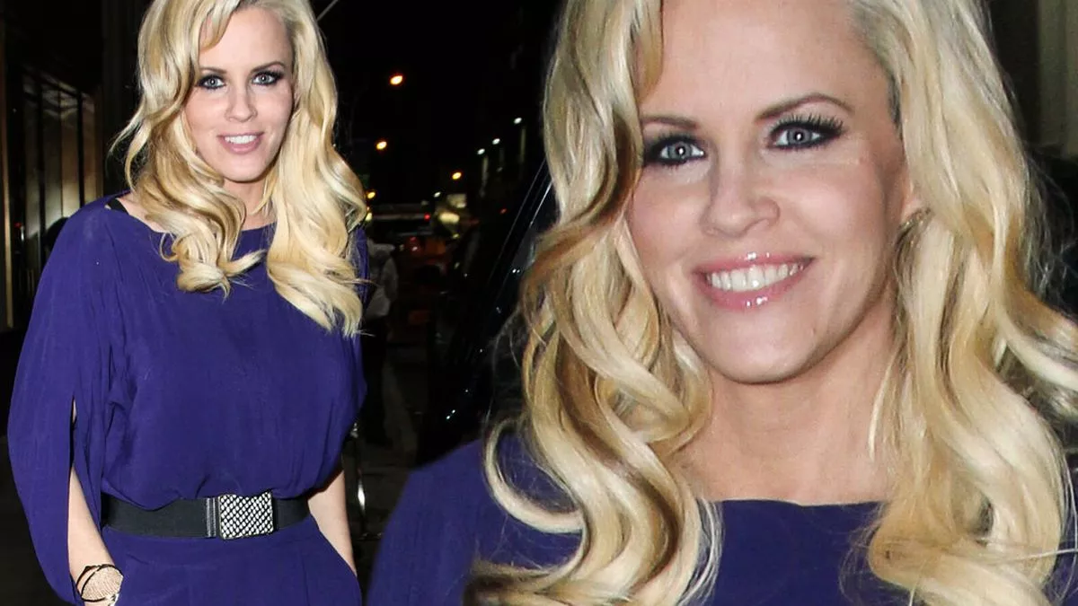 brian ralphs recommends jenny mccarthy leaked pic