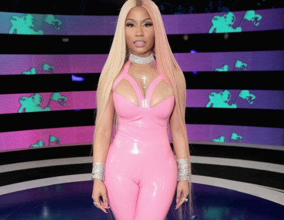 carolyn ewart add nicki minaj vigina photo