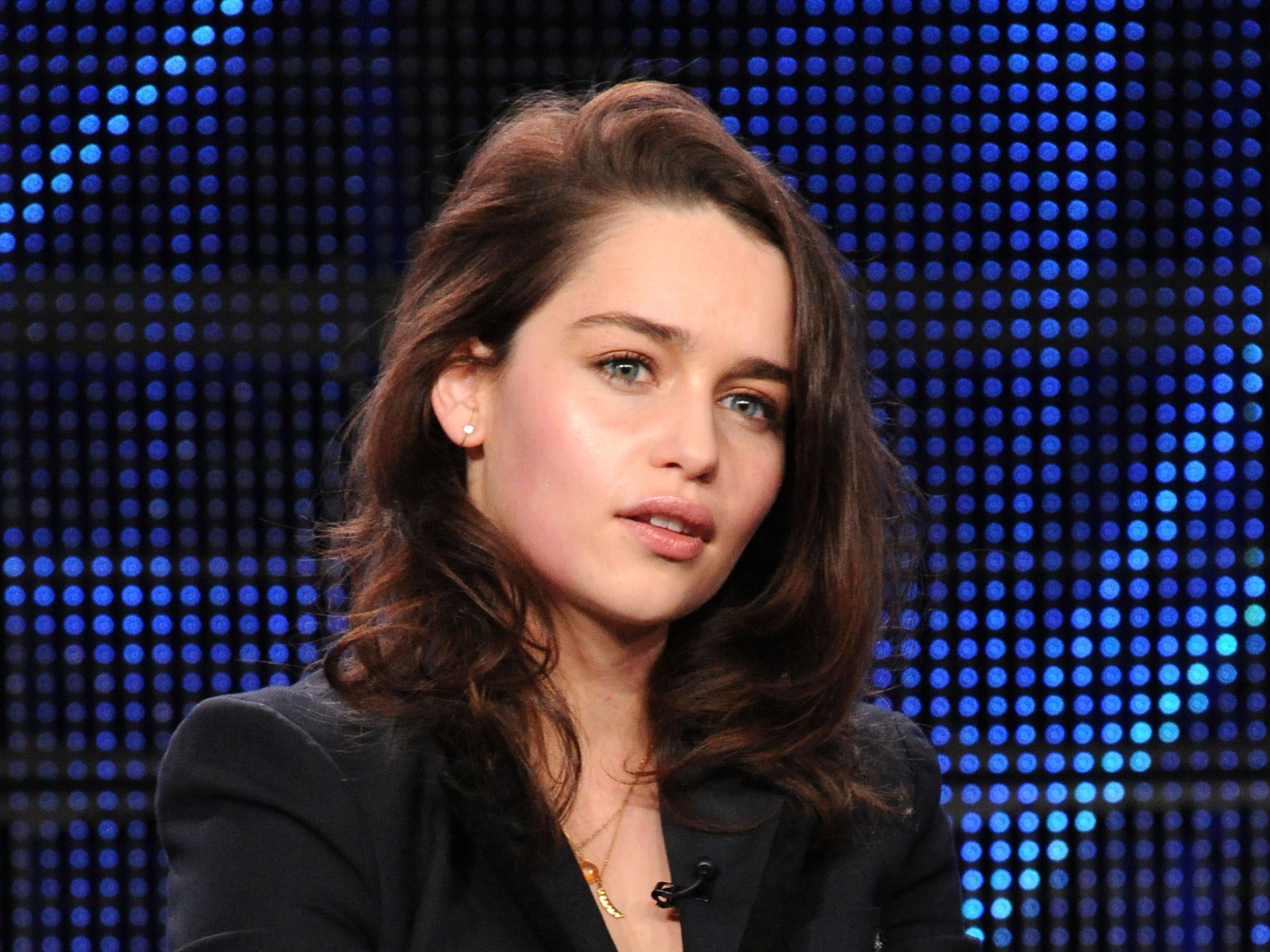 nude pictures of emilia clarke