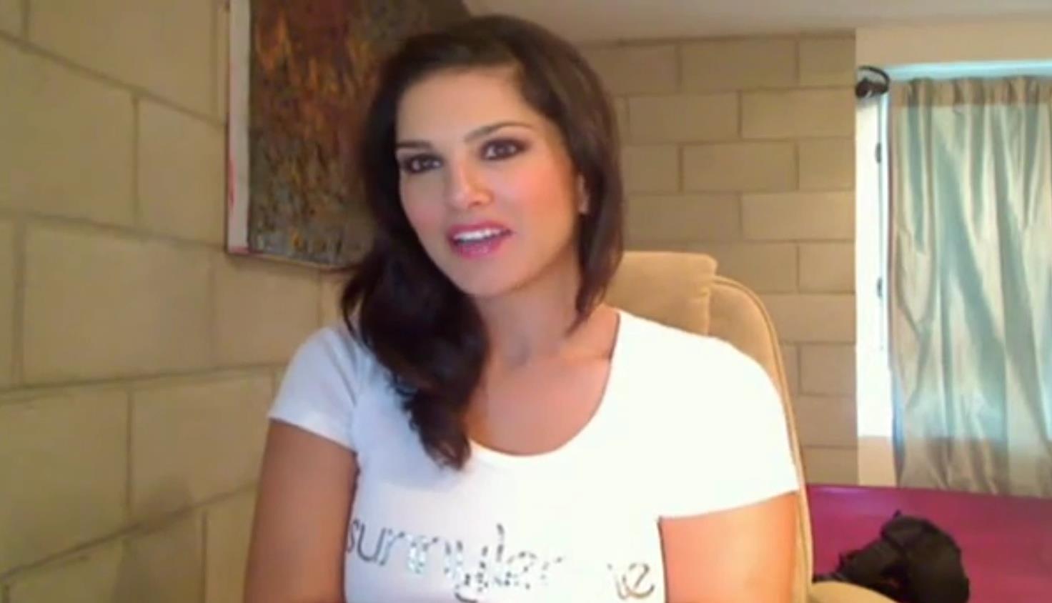 claire bollinger recommends Sunny Leone Webcam